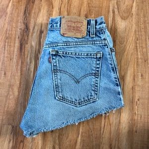 Vintage Levi’s 550 Denim Cutoff Shorts